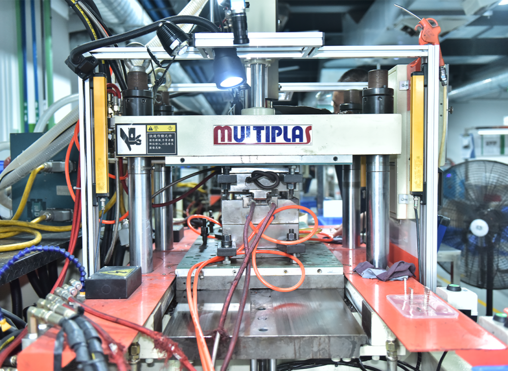 Vertical Injection Molding